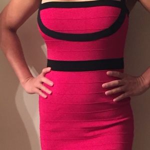 Bebe hip hugger .Size Small. Color hot pink.